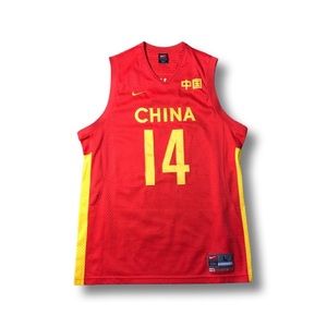China Nike jersey National Basketball Team #11 Size L Official Yi Jianlian